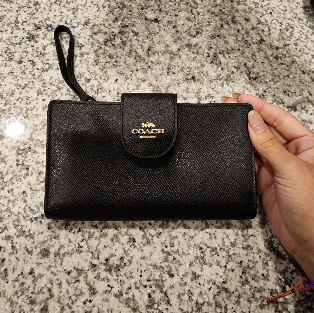 Coach tech wallet